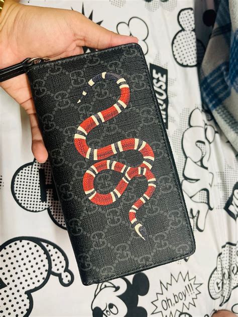 gucci kingsnake long wallet|Gucci snake wallet inside.